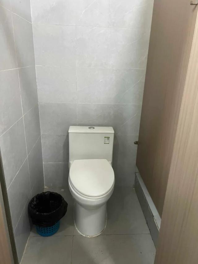 公园适老化方面这些做得还不错但还有改进空间pg模拟器试玩华商报记者走访了12座城市(图28)